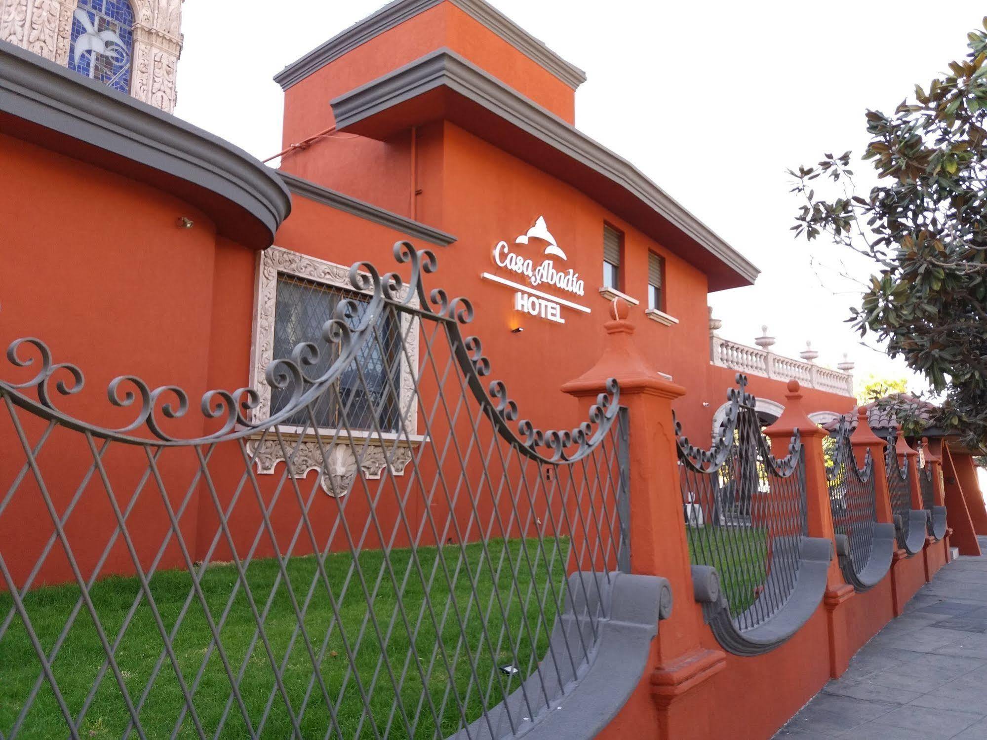 Hotel Casa Abadia 4*